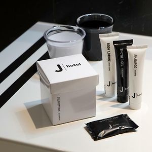 Camera tripla standard